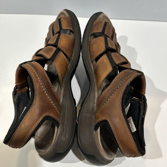 Clarks Men’s 12 Brown Leather Fisherman Strap Open Toe Sandals Comfort Shoes